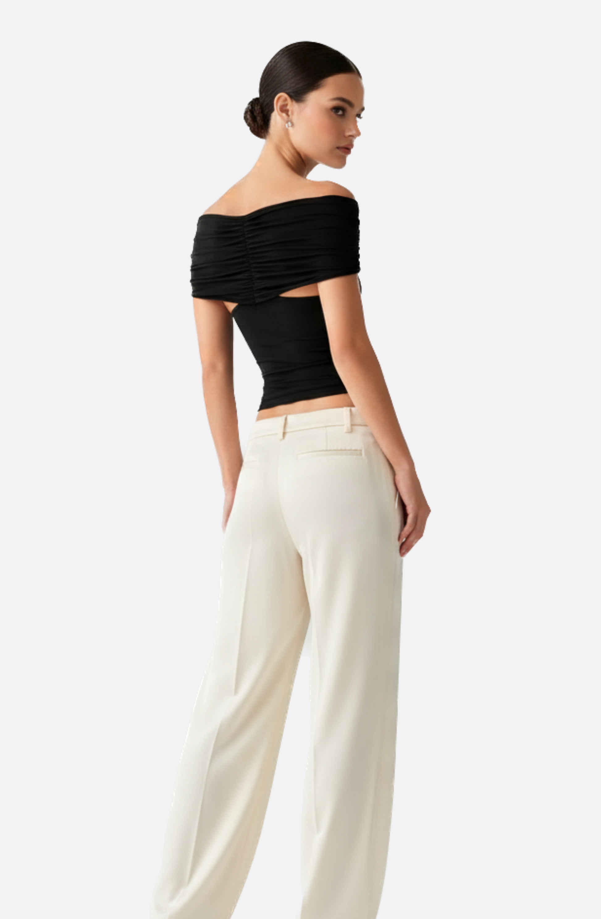 Léonie Twist Off-Shoulder Top