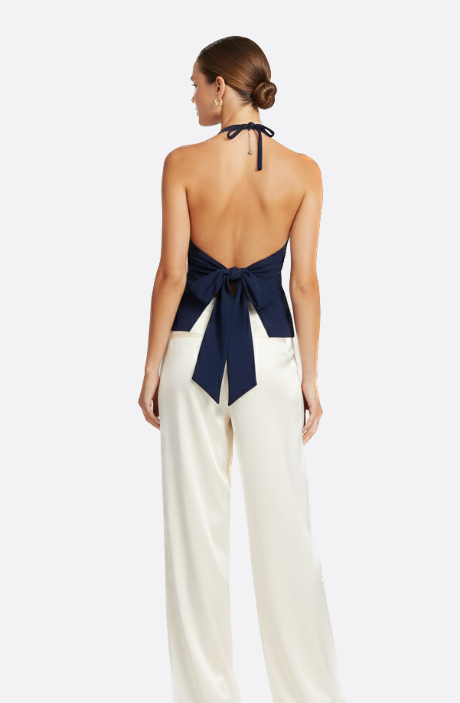 Léonie Twist Halter